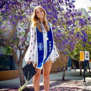 Meet your Posher, Dana